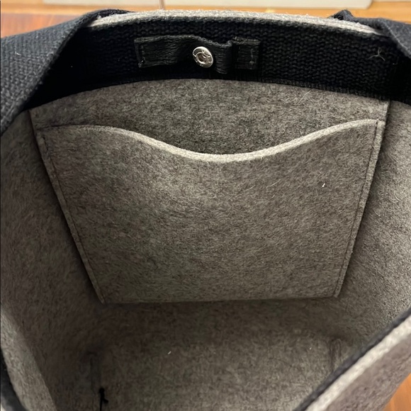 Graf Lantz Gray Wool Shoulder Bag - Picture 5 of 12